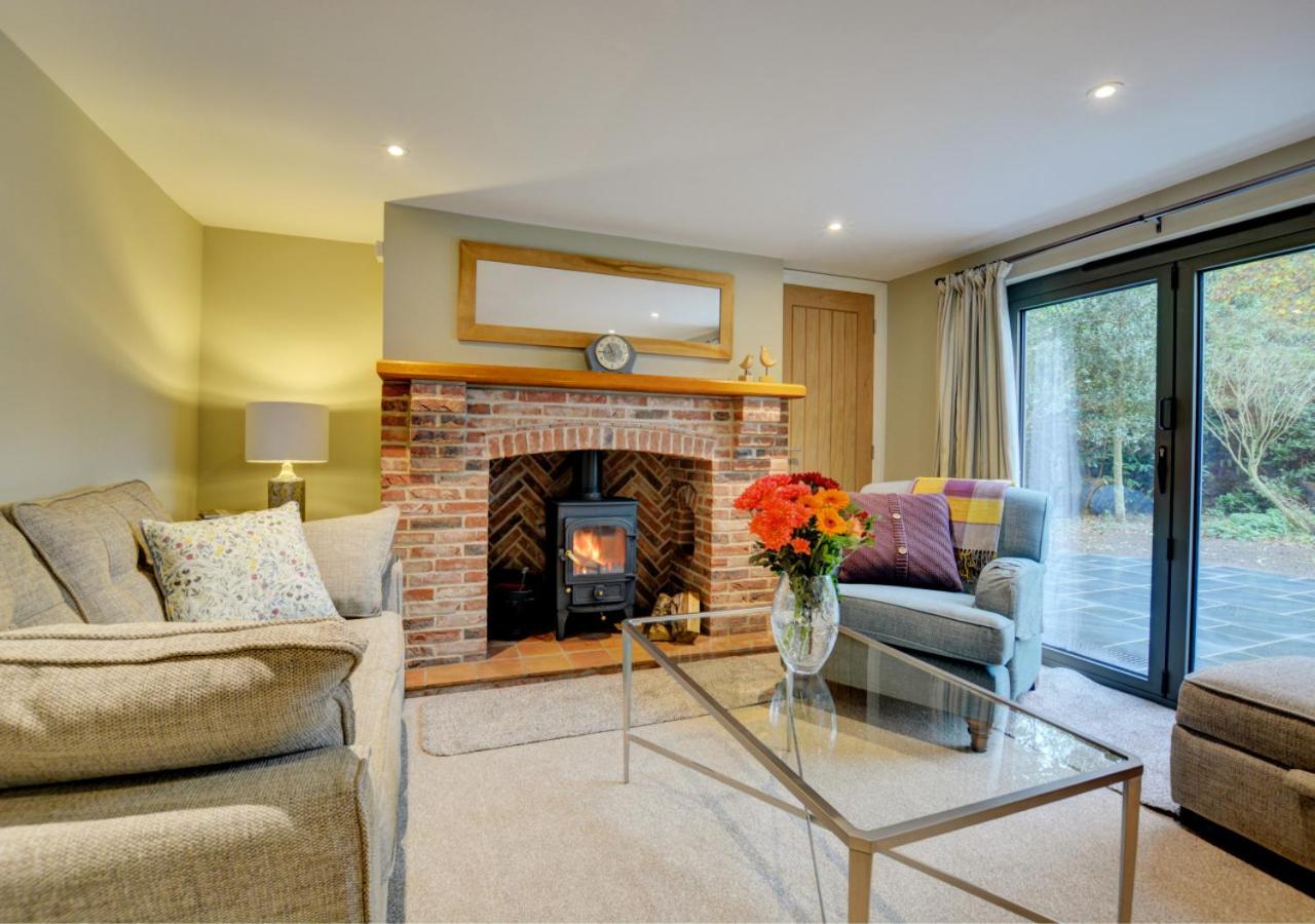 3 Bed in Hemblington oc-1781