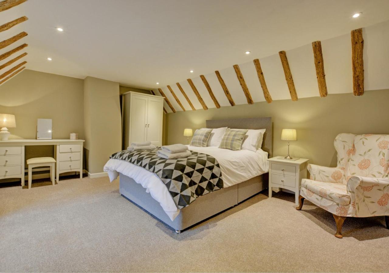 3 Bed in Hemblington oc-1781