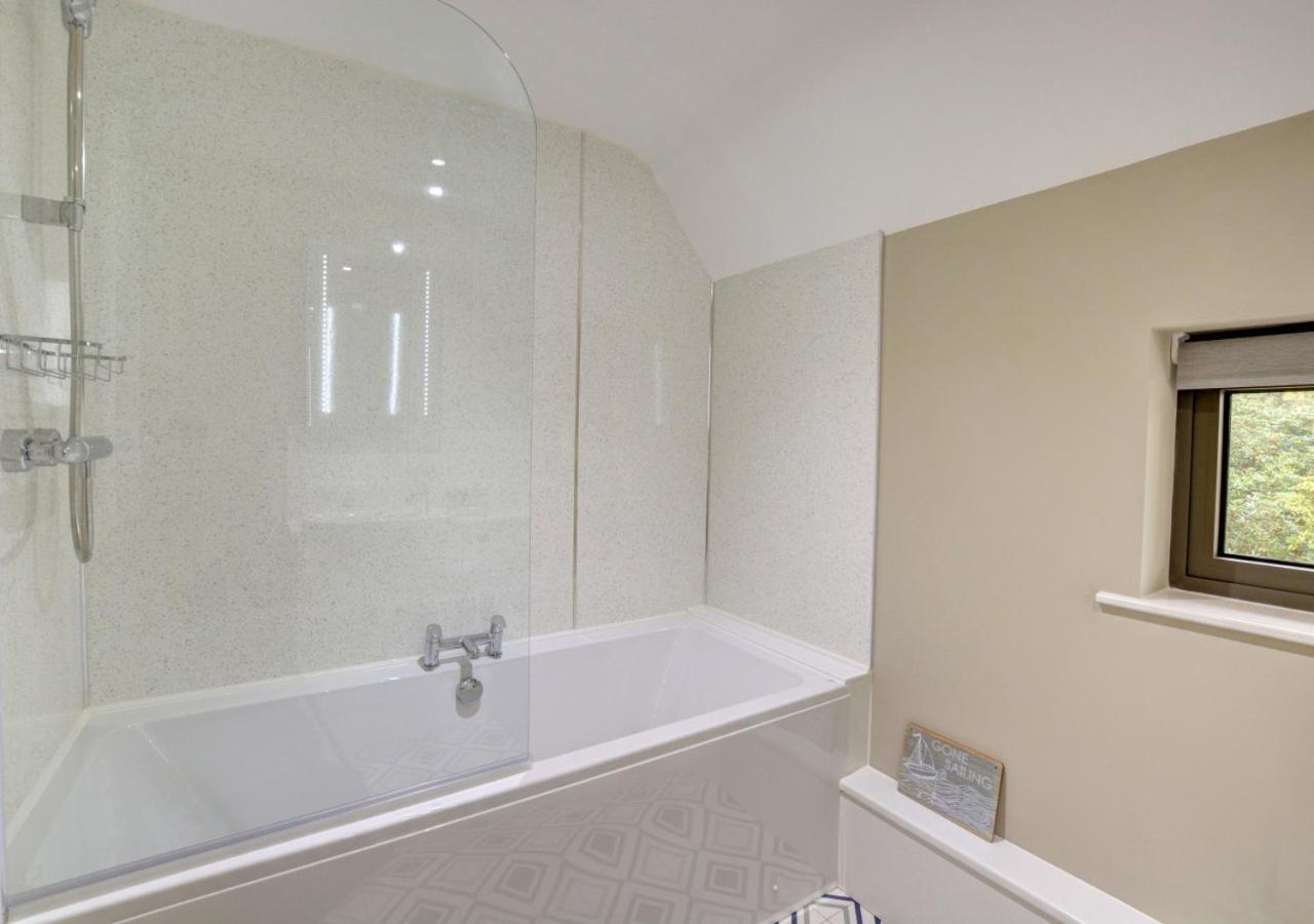 3 Bed in Hemblington oc-1781