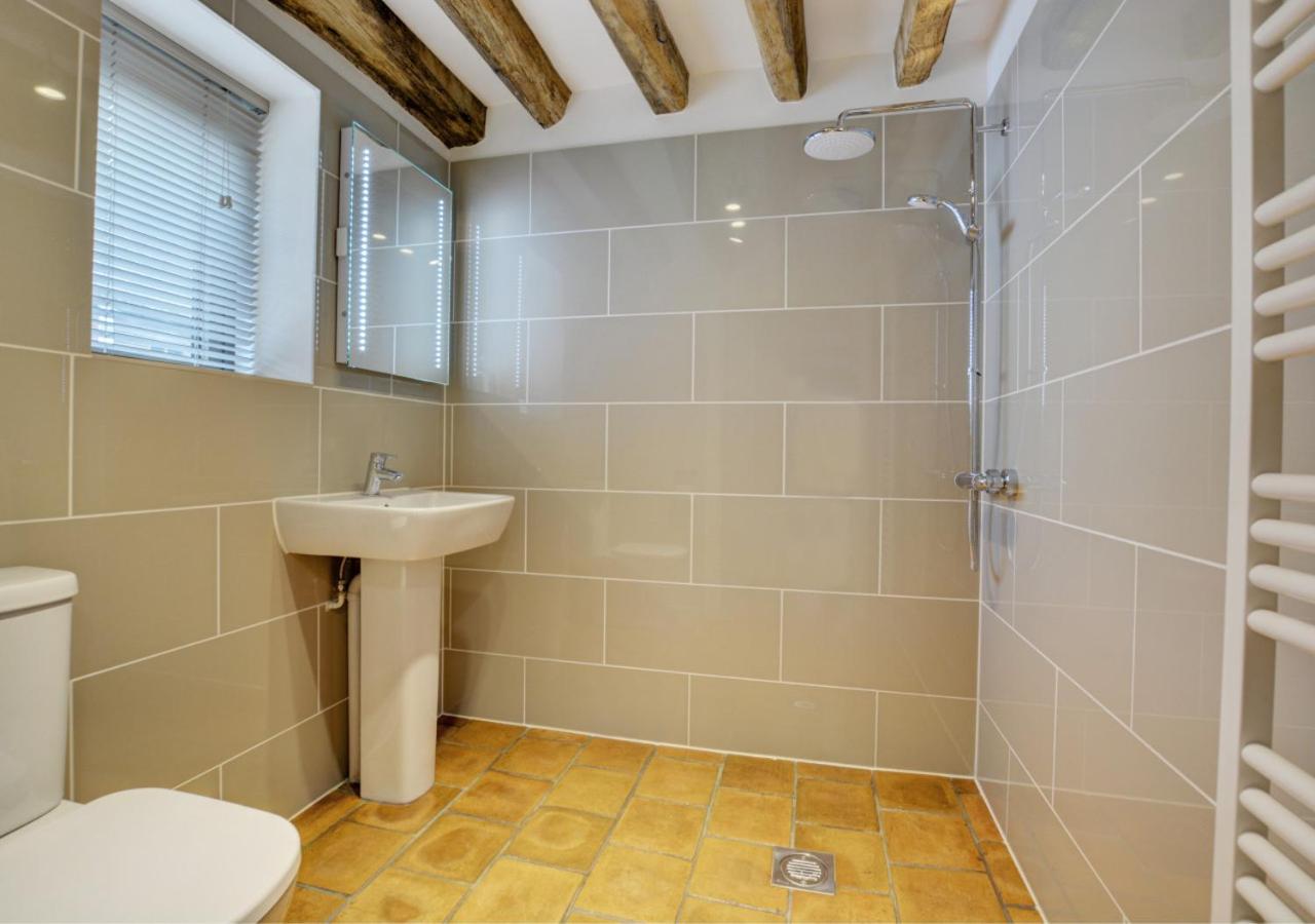 3 Bed in Hemblington oc-1781