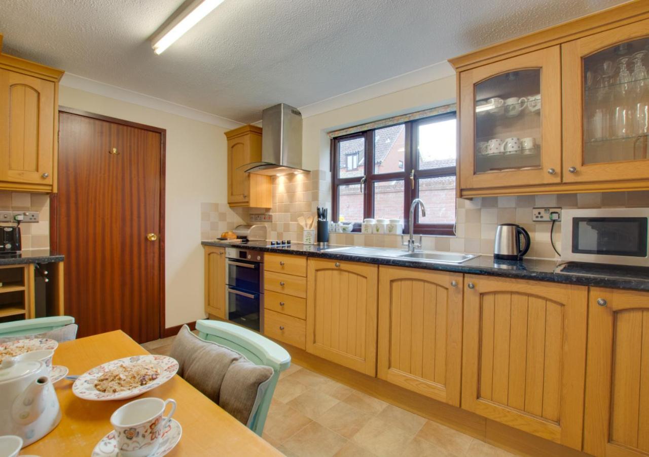 4 Bed in Wells-next-the-sea oc-1465