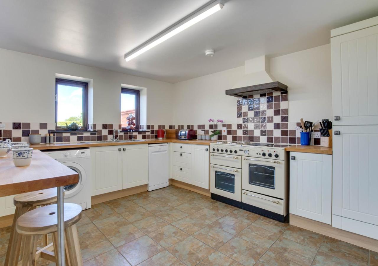 3 Bed in Little Ellingham oc-2147 view 4
