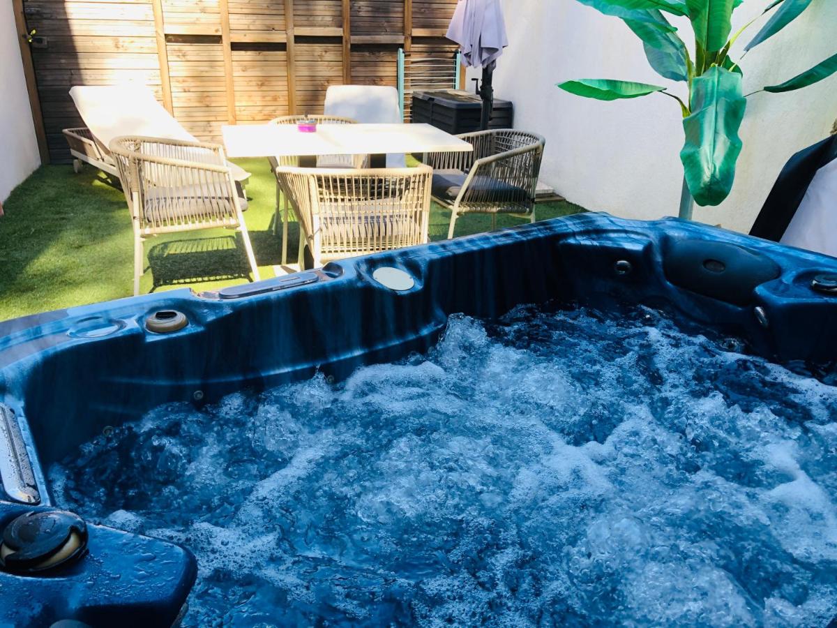 Hotel Etoiles De Provence