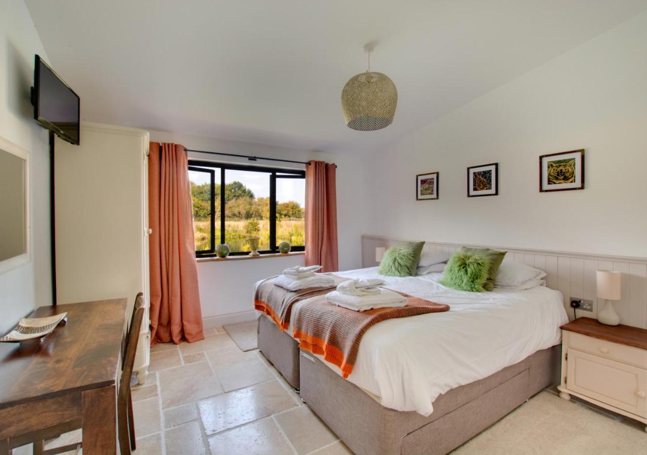 5 Bed in Briston oc-1875