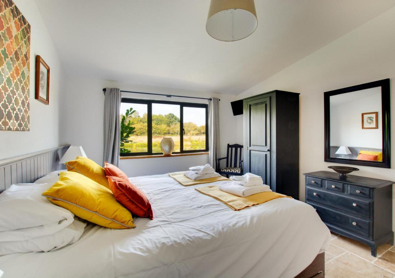 5 Bed in Briston oc-1875