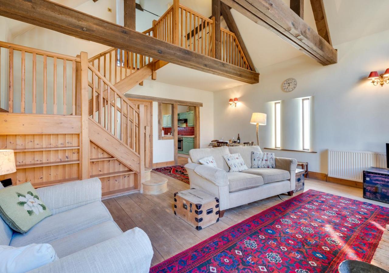 1 Bed in Docking oc-670