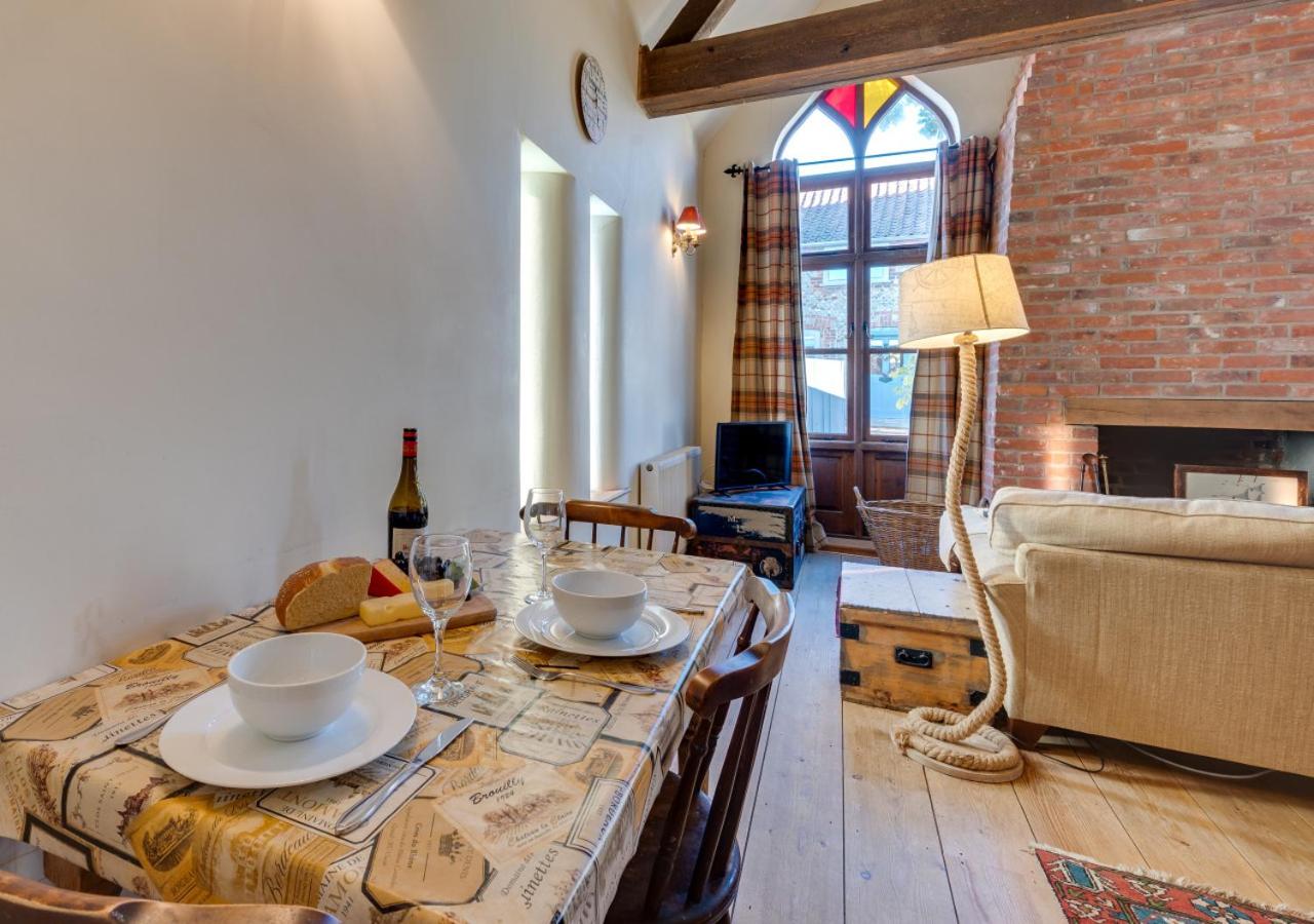 1 Bed in Docking oc-670