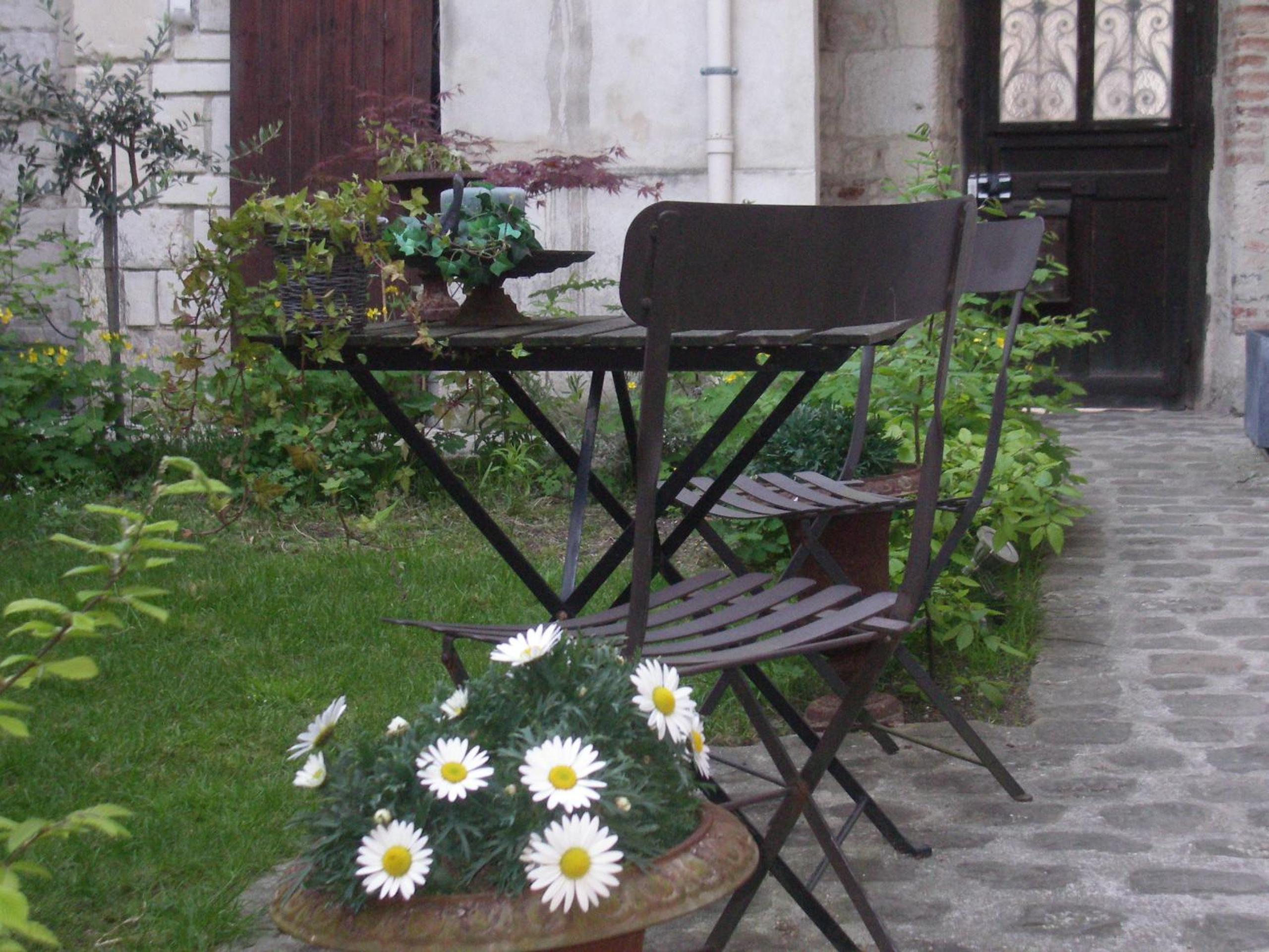 Photo 12