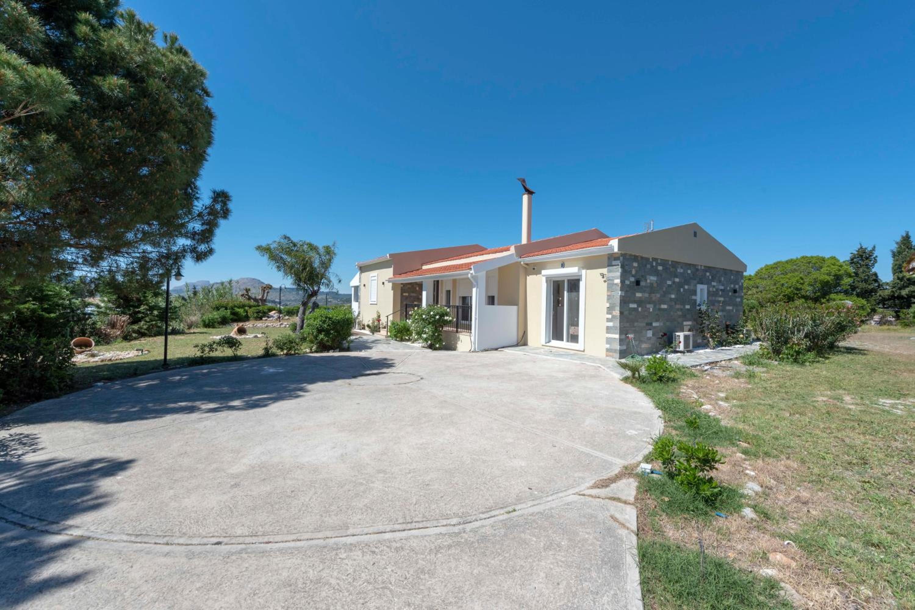 Zizi Sea View Villa