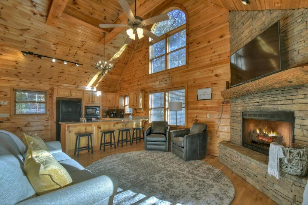 Spruced Up Cabin w Hot Tub & Fire Pit in BR Mtns view 2