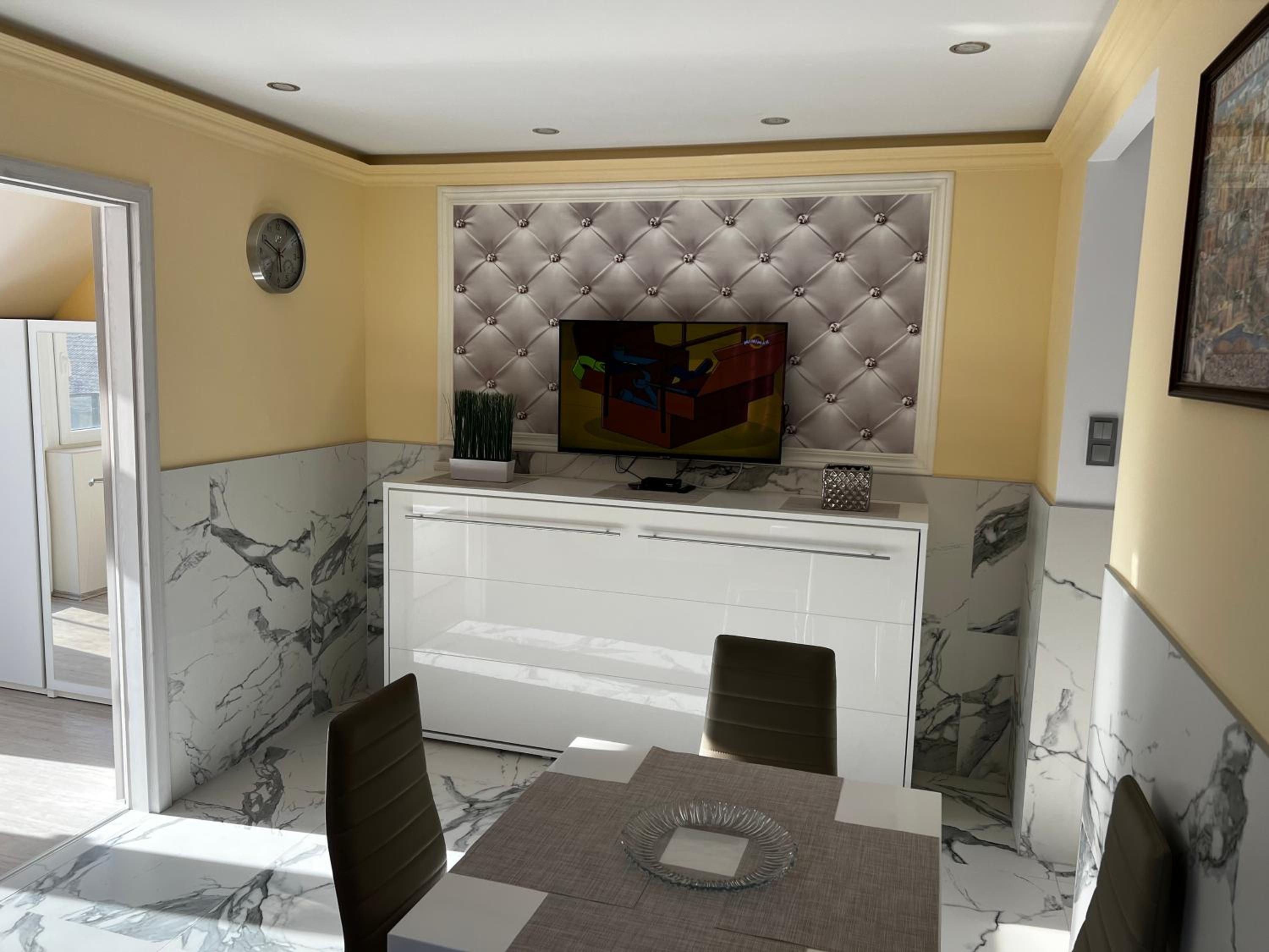 Mediterán Fedett Medencés Apartmanház view 4