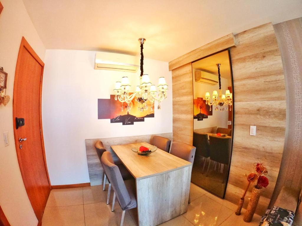 Aconchegante apartamento perto do mar com Wi-Fi gratuito