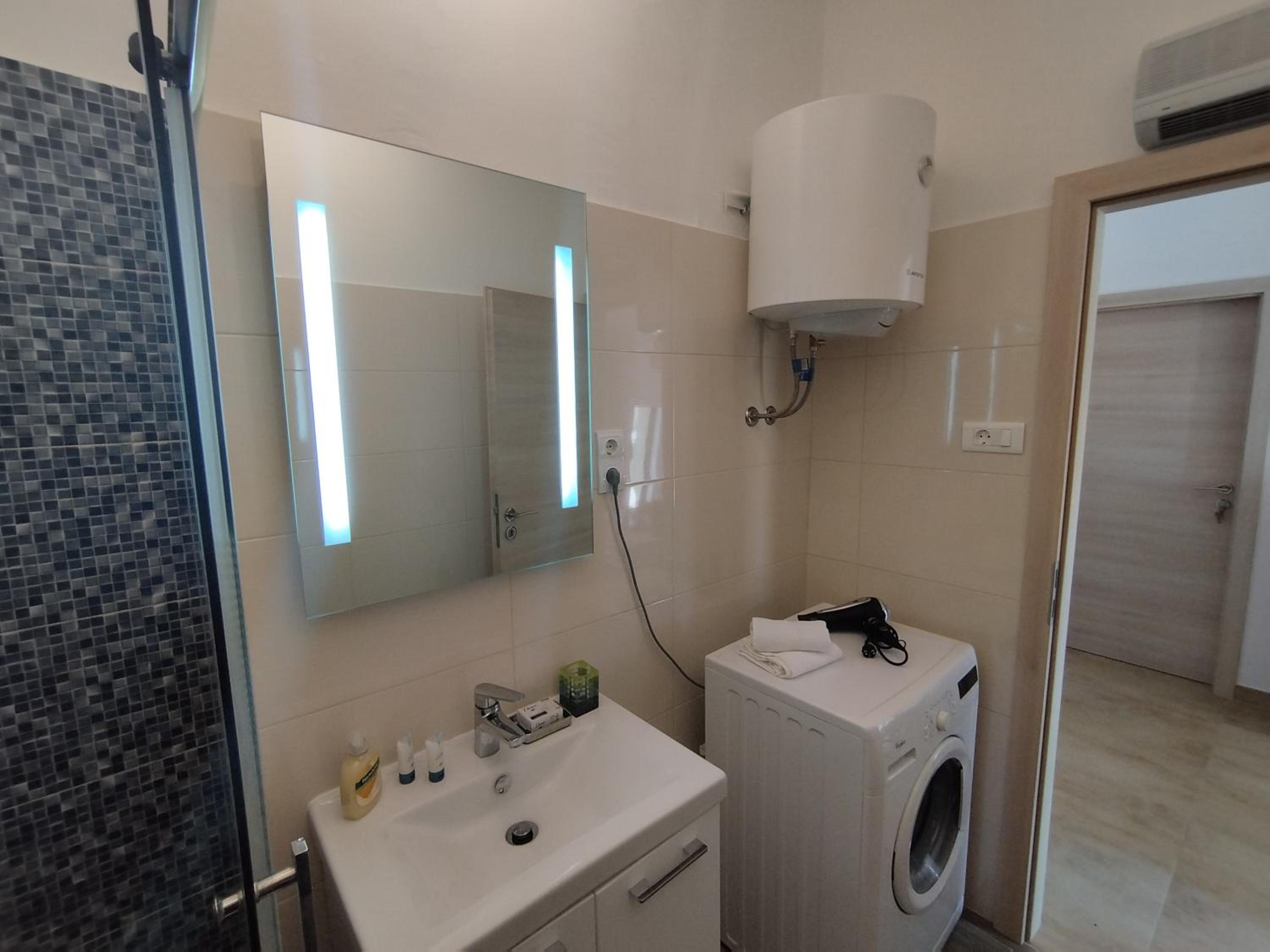 Apartman Mirna