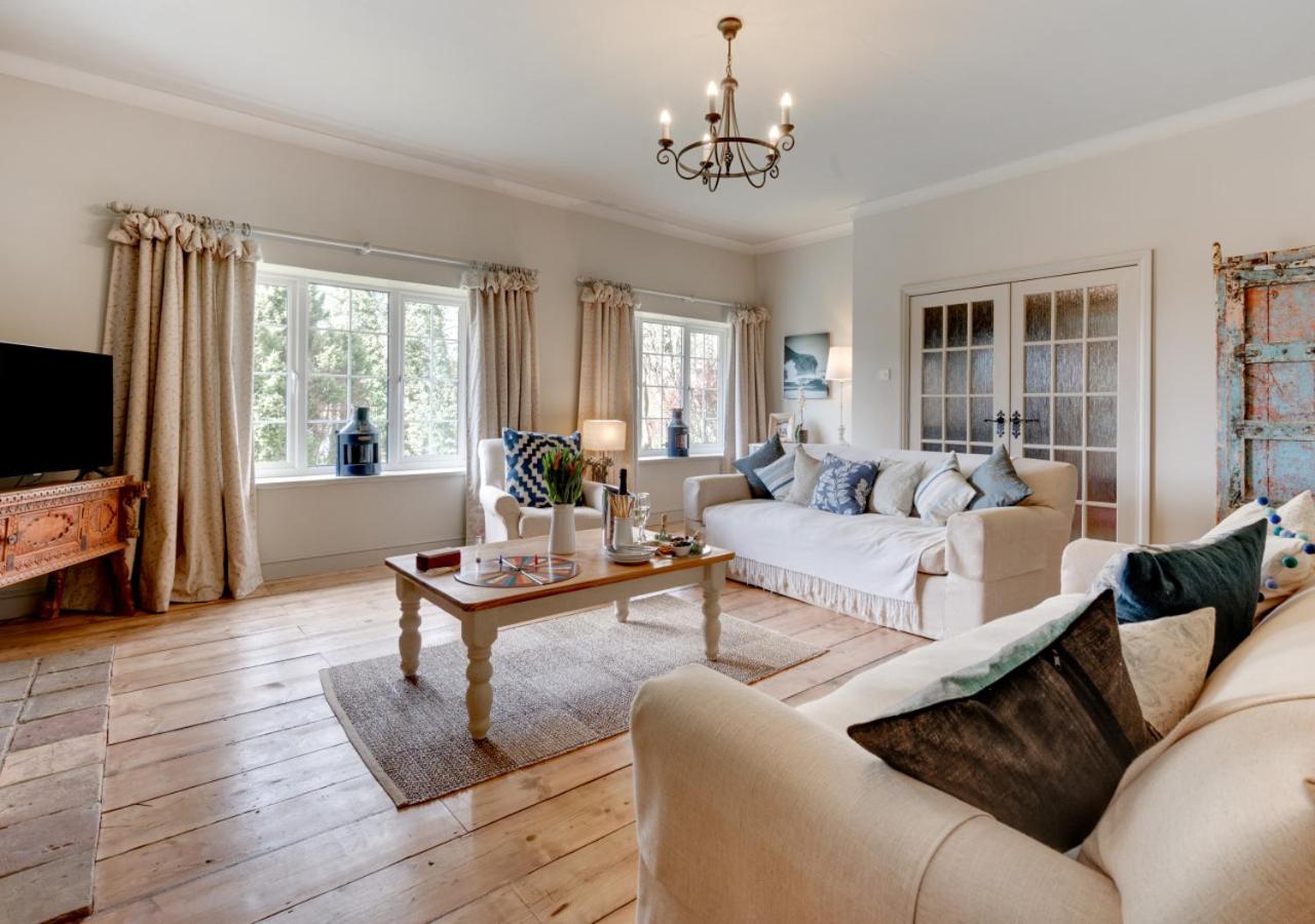 Phoenix Cottage