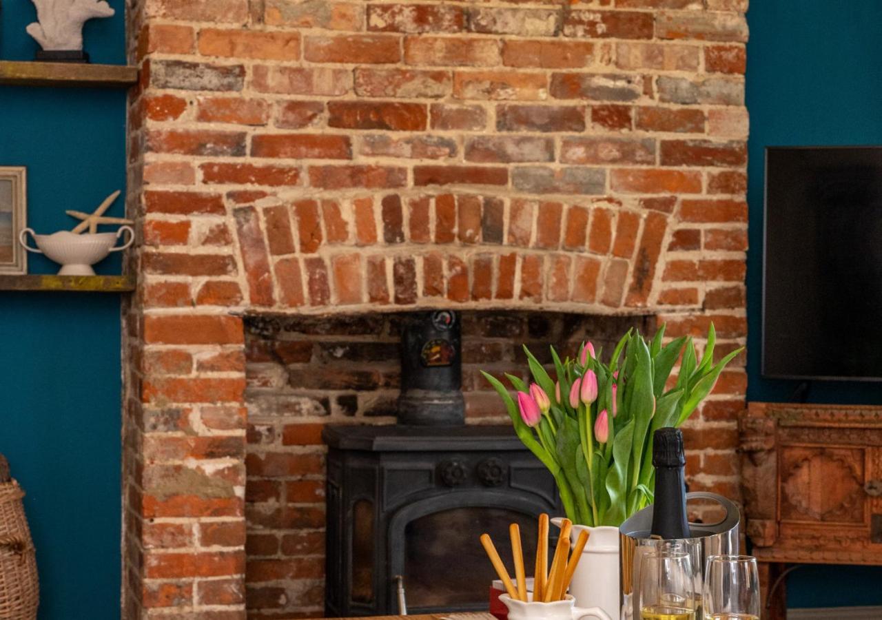 Phoenix Cottage