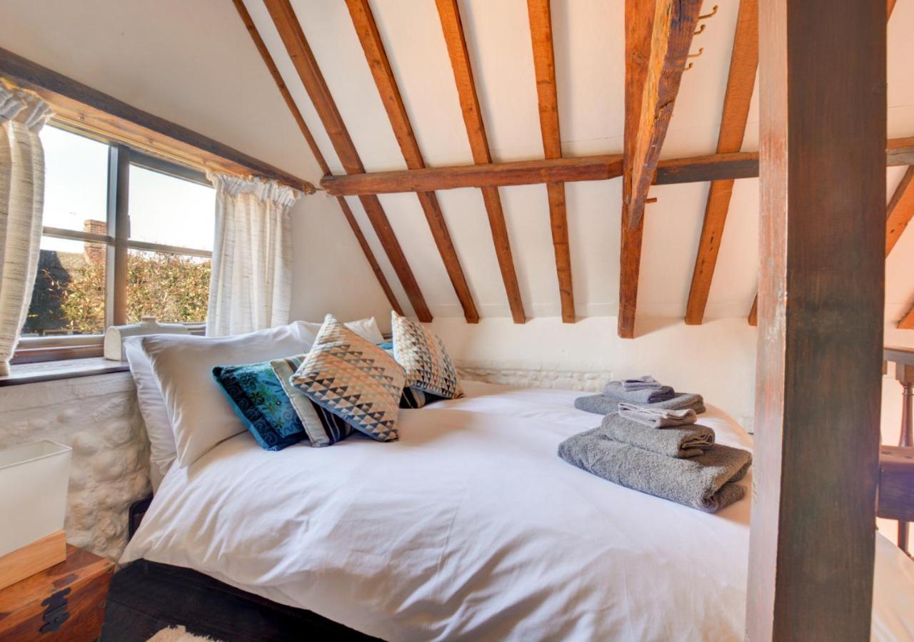 2 Bed in Bacton oc-709