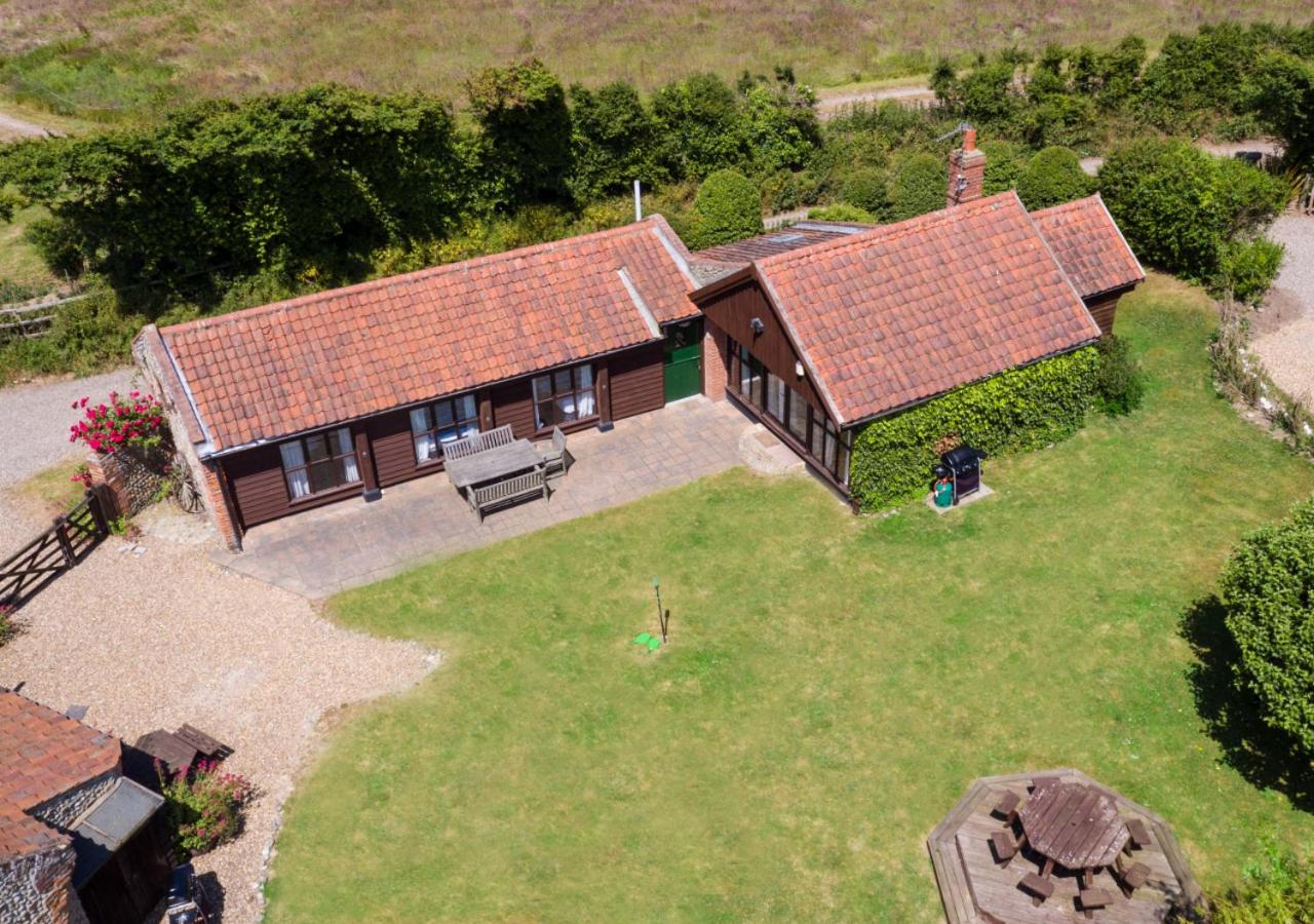 3 Bed in Bacton oc-711