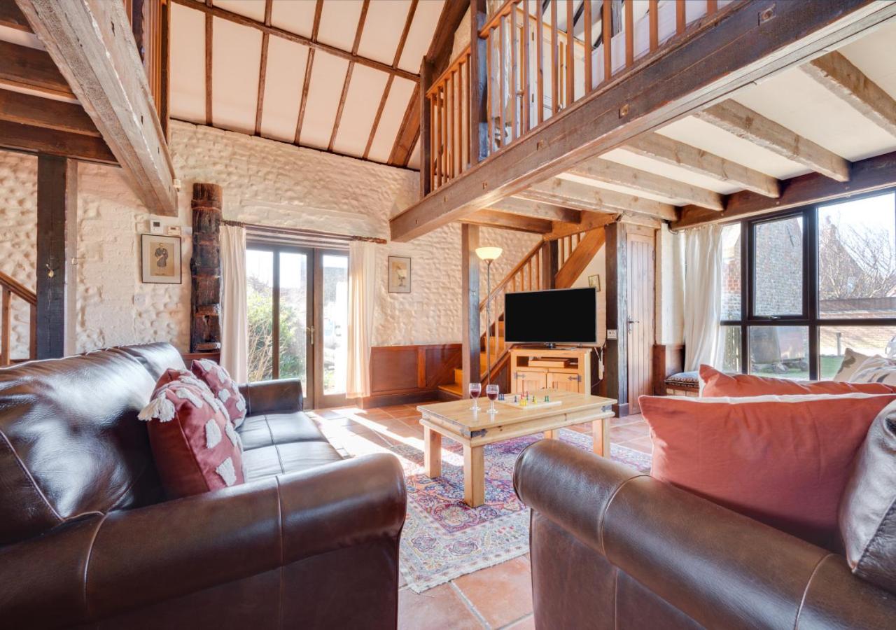 2 Bed in Bacton oc-712
