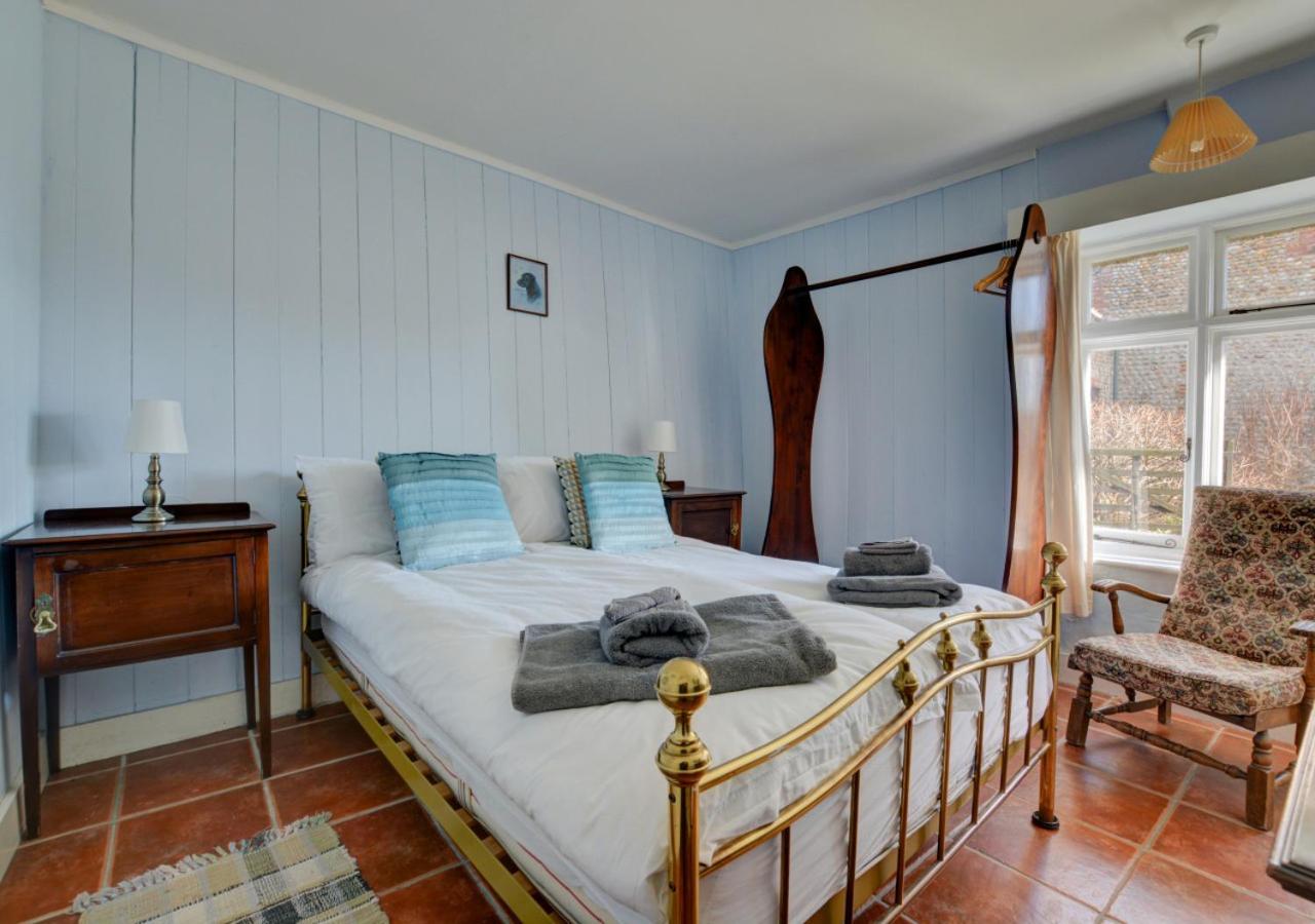2 Bed in Bacton oc-710