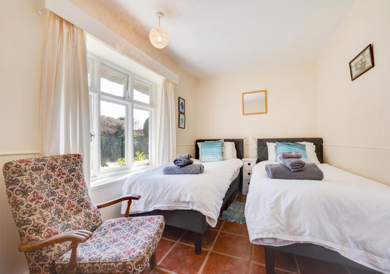 2 Bed in Bacton oc-710