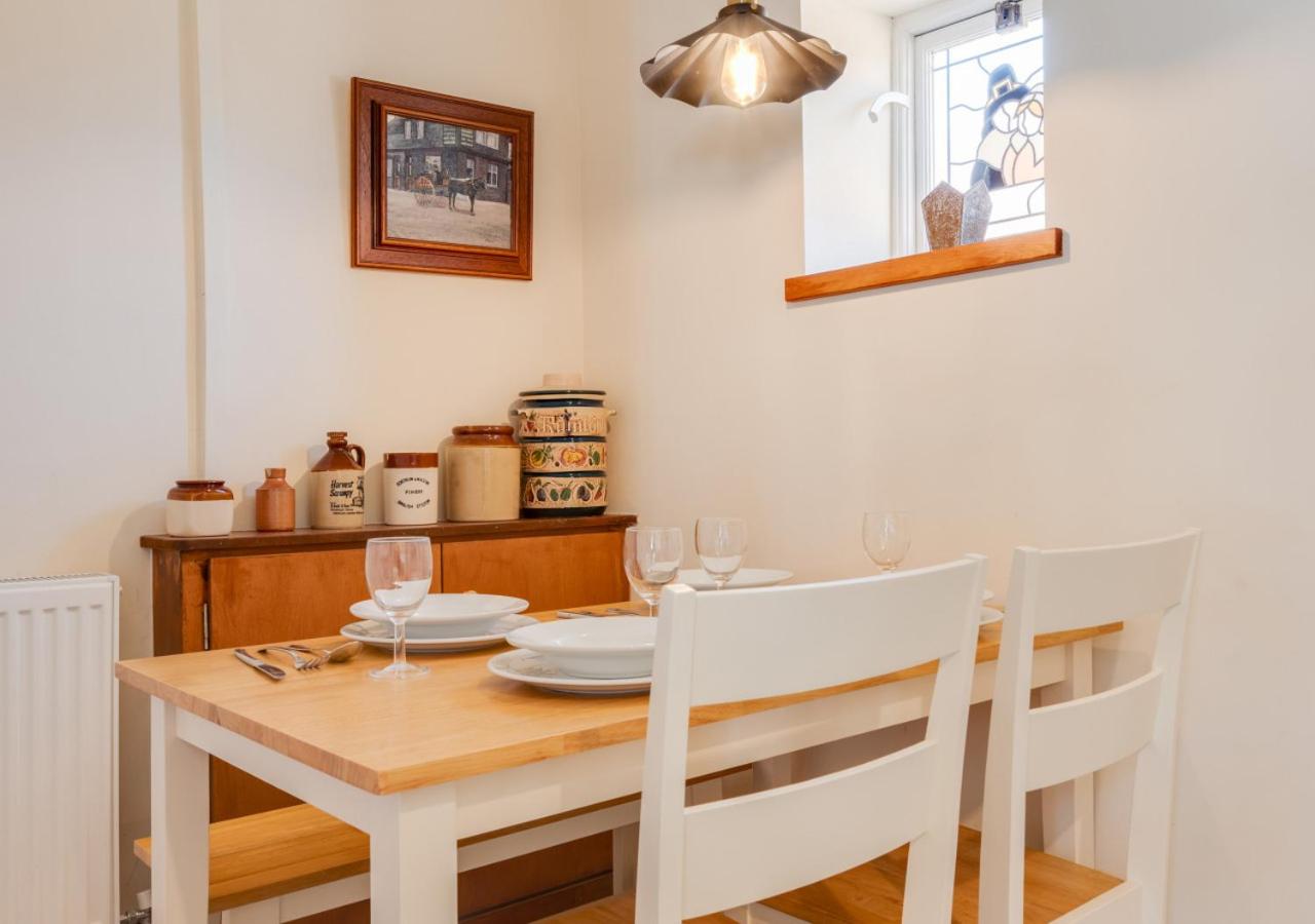 2 Bed in Bacton oc-710