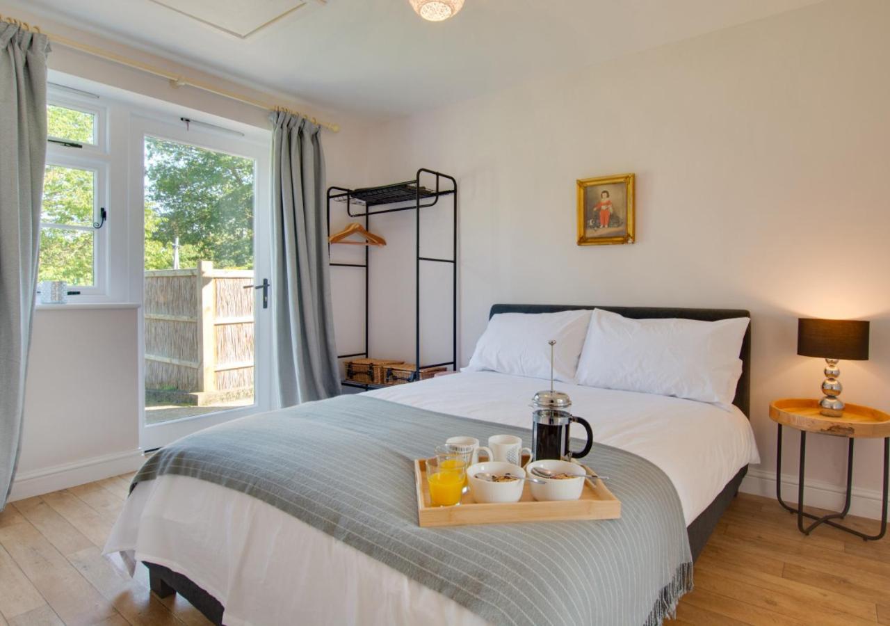 5 Bed in Southrepps oc-2211