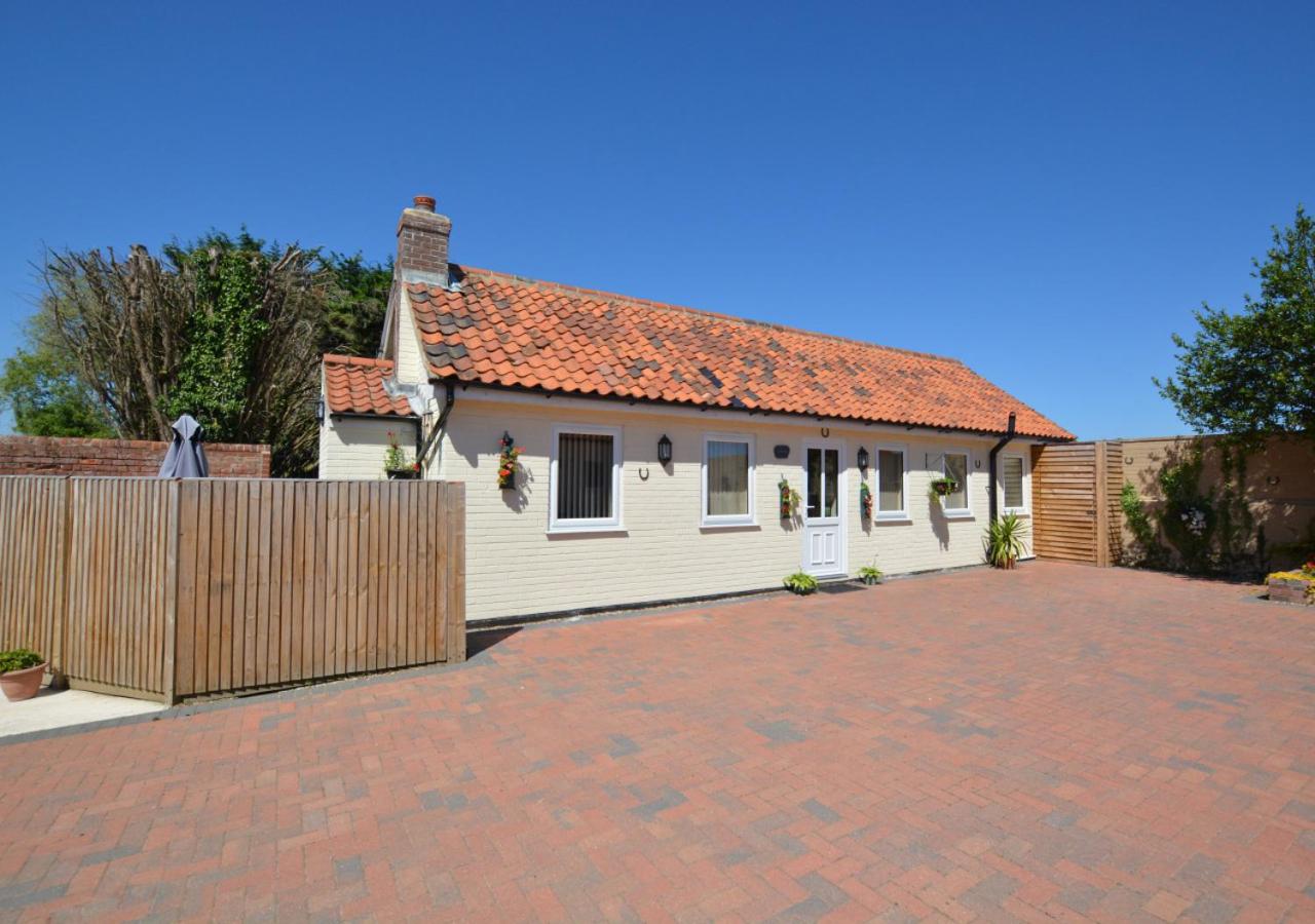 1 Bed in Blofield Heath oc-1466