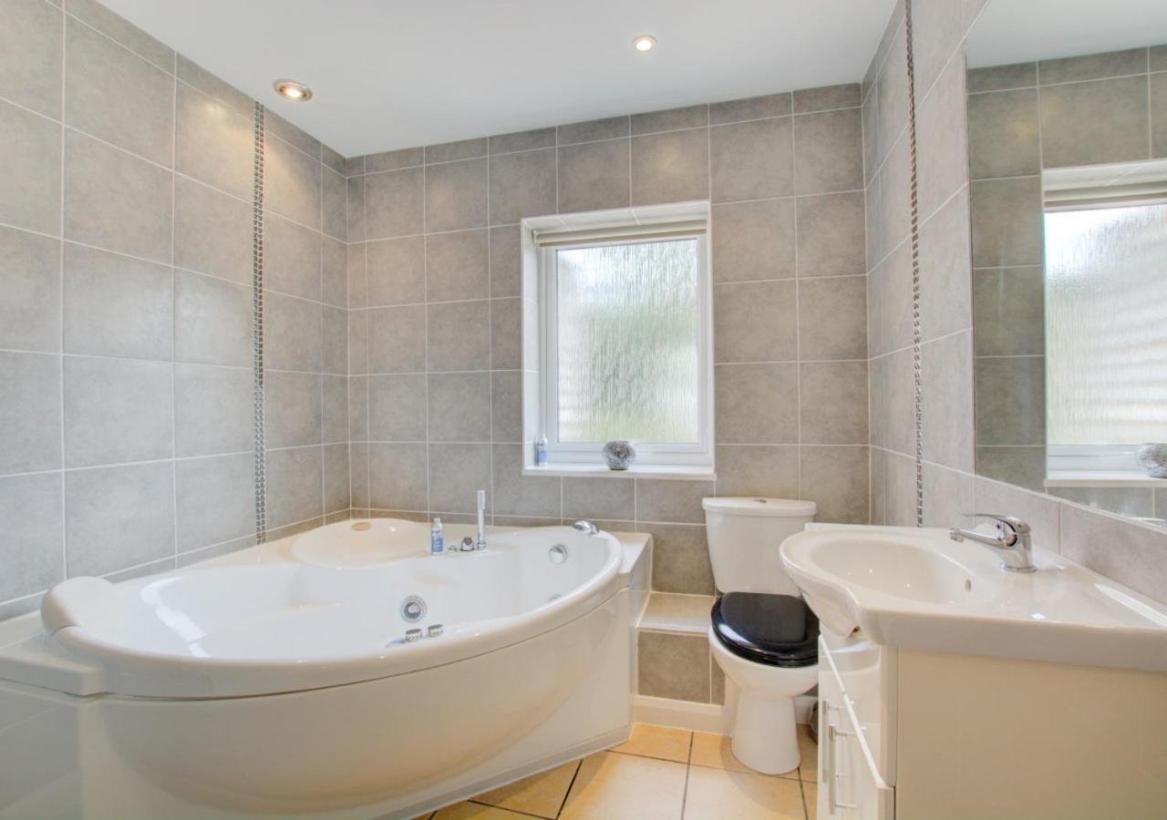 1 Bed in Blofield Heath oc-1466