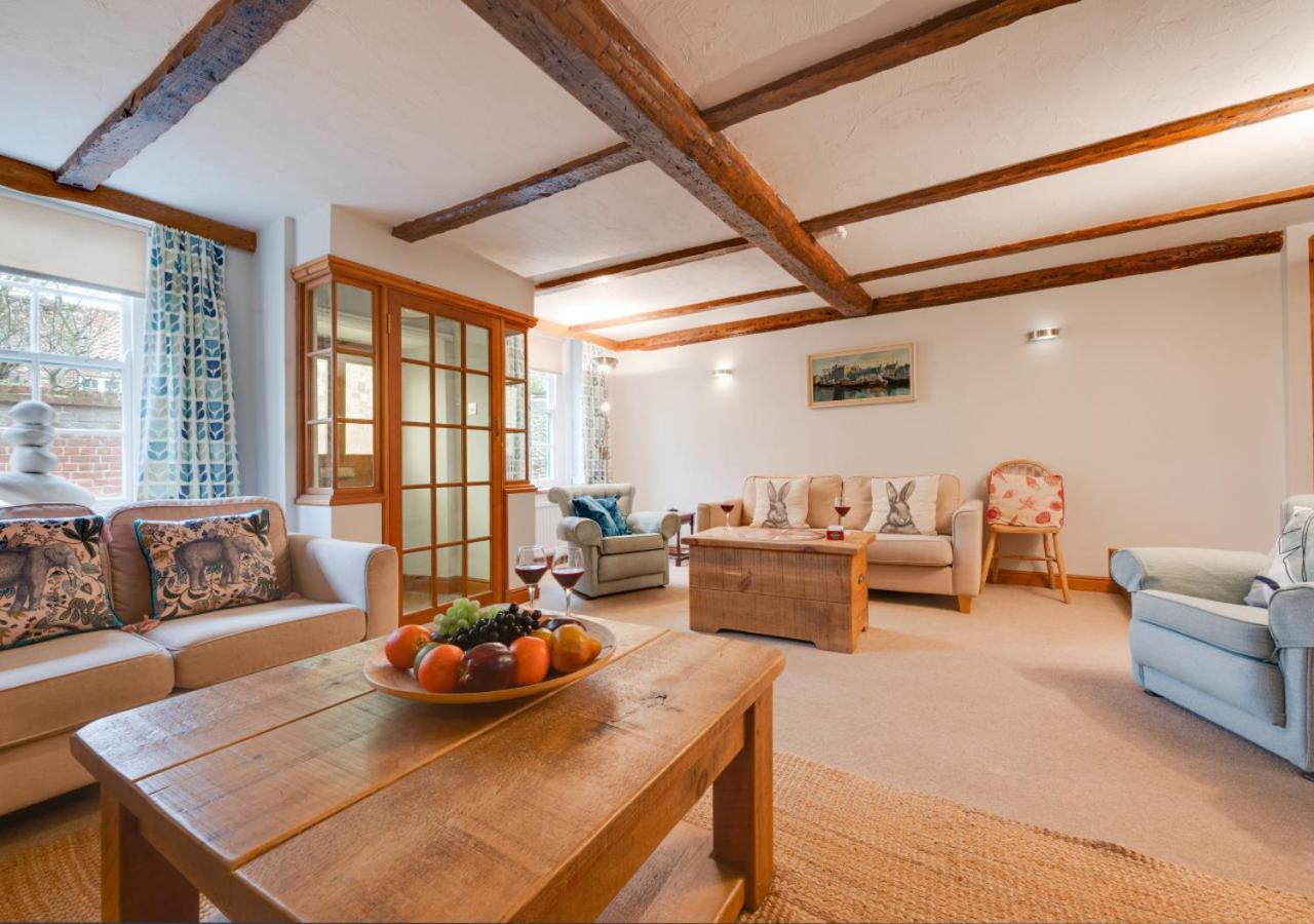 4 Bed in Wells-next-the-Sea oc-2045