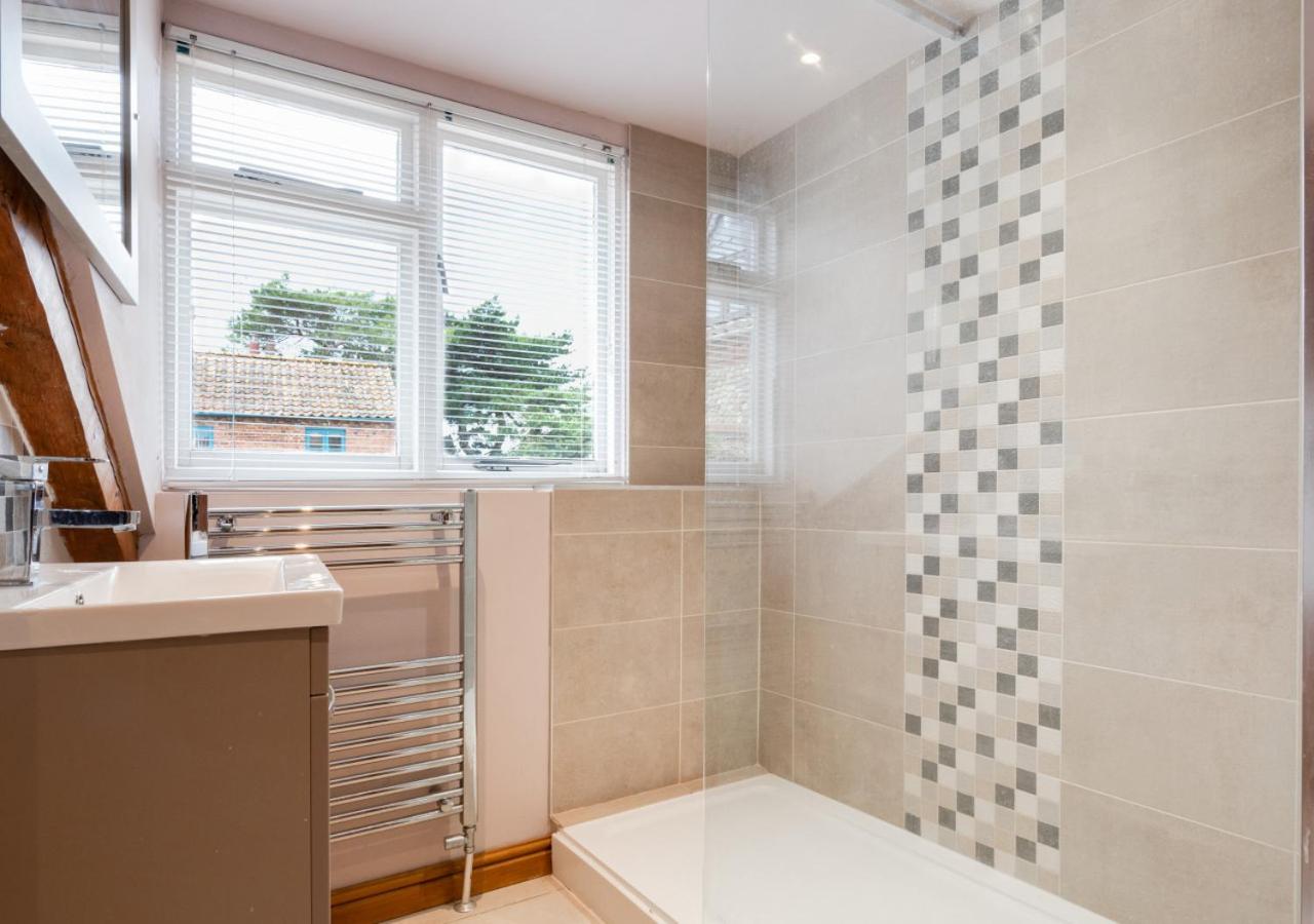 4 Bed in Wells-next-the-Sea oc-2045