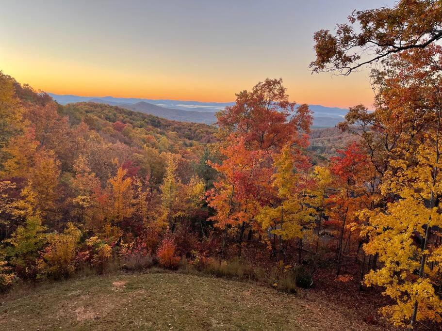 Tranquility Perch w Tri State Mtn Views & Hot Tub view 5