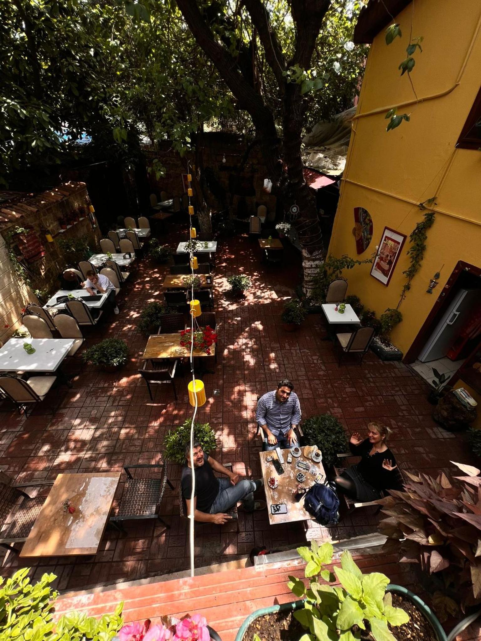 Sarı Konak