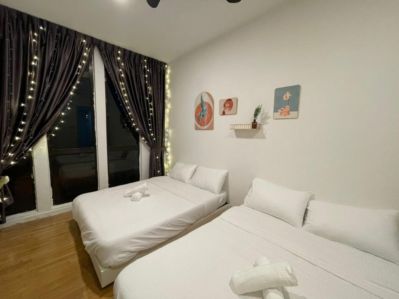 Lux 3BR max 25pax Projector 160inch Netflix Iskandar Puteri near Legoland photo 4