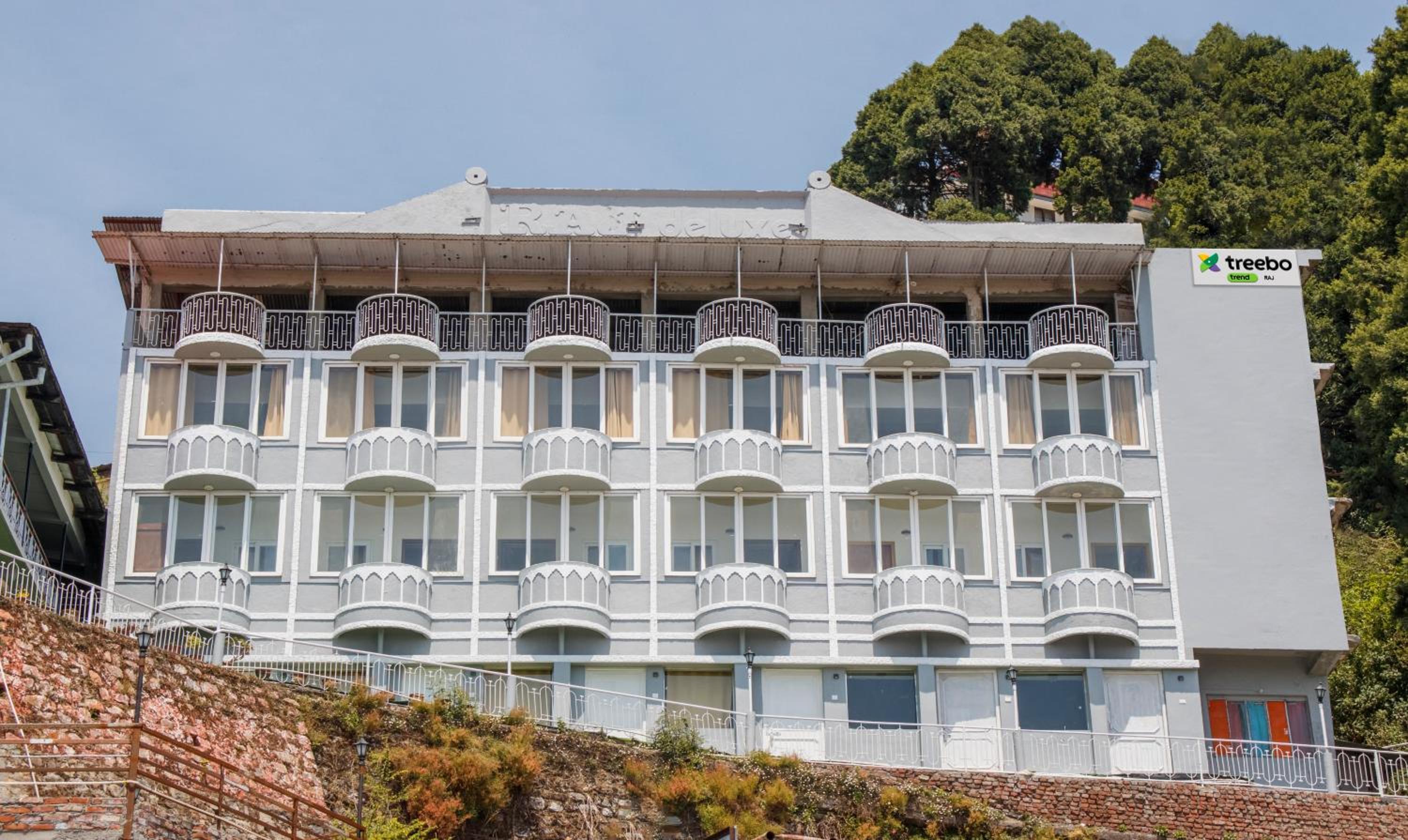 Mussoorie Vacations - Treebo Raj Mall Road - Property Image 4