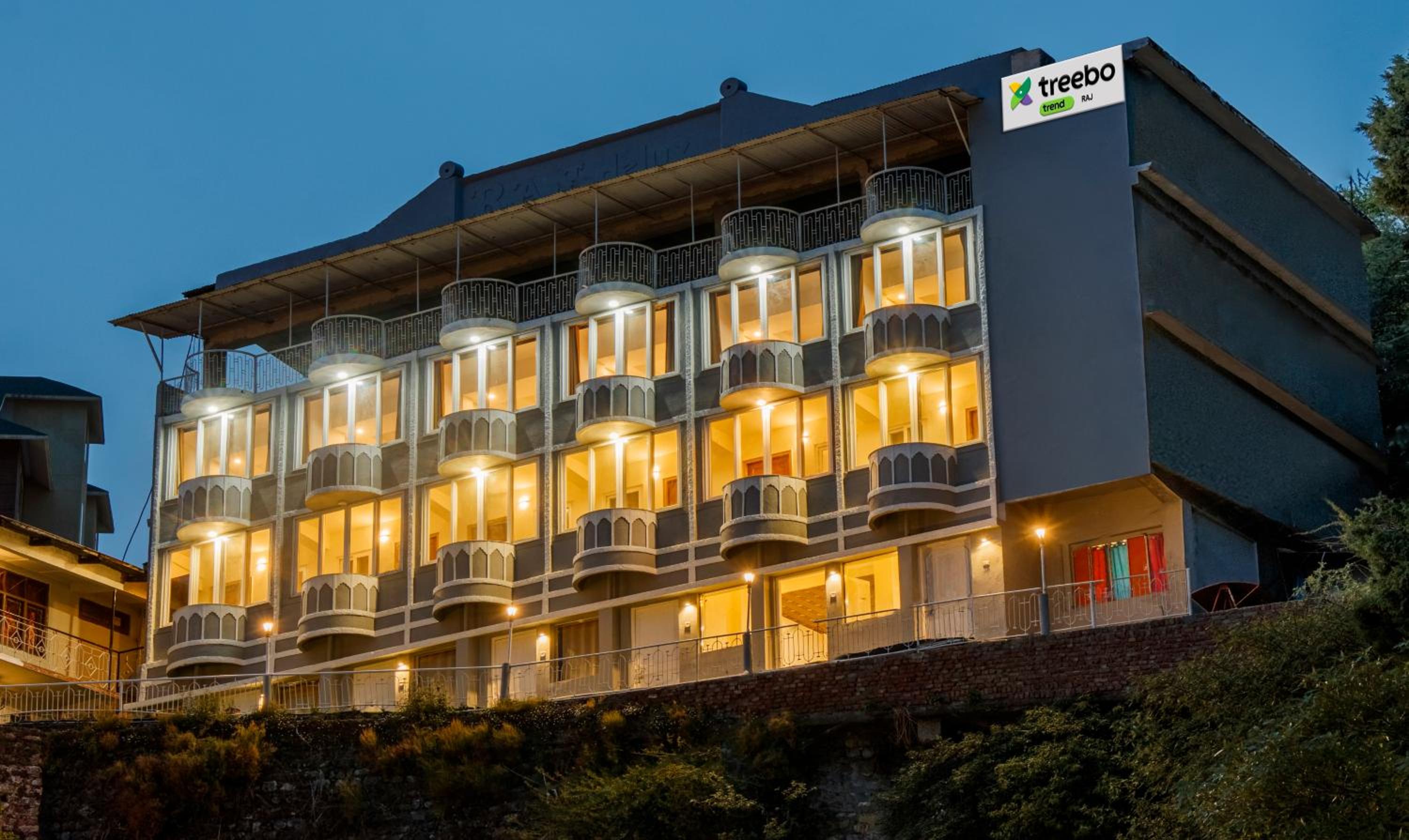 Mussoorie Vacations - Treebo Raj Mall Road - Property Image 9