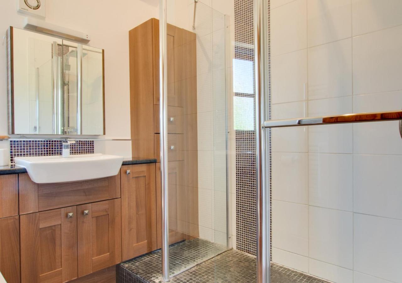 2 Bed in Roughton oc-1734