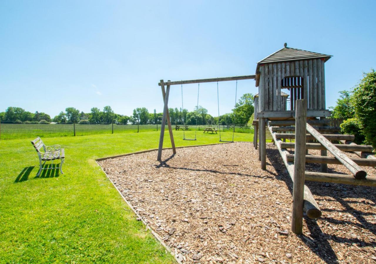 2 Bed in Roughton oc-1734
