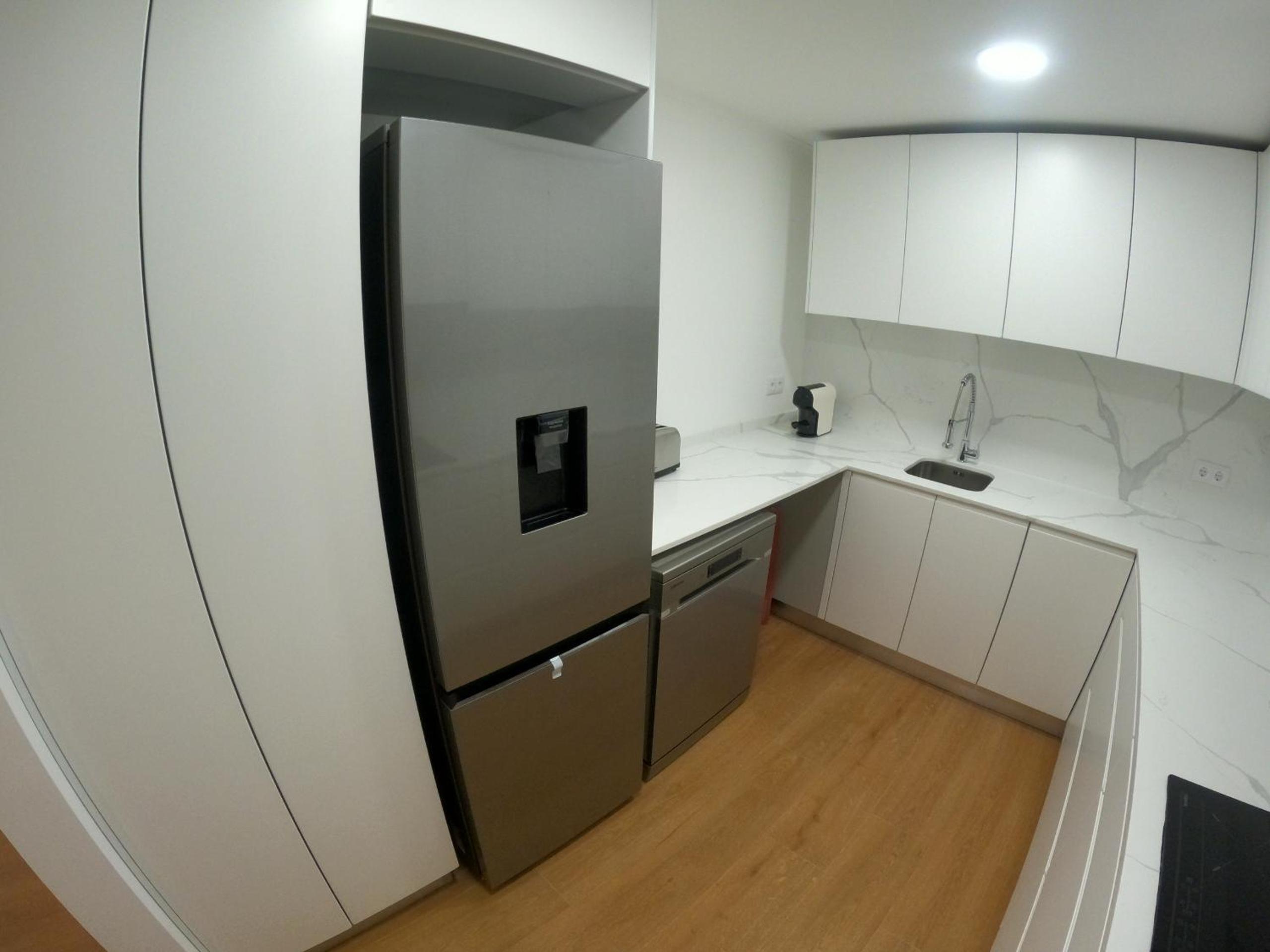 Lisbon, renovated T2 apartment near Rossio view 4