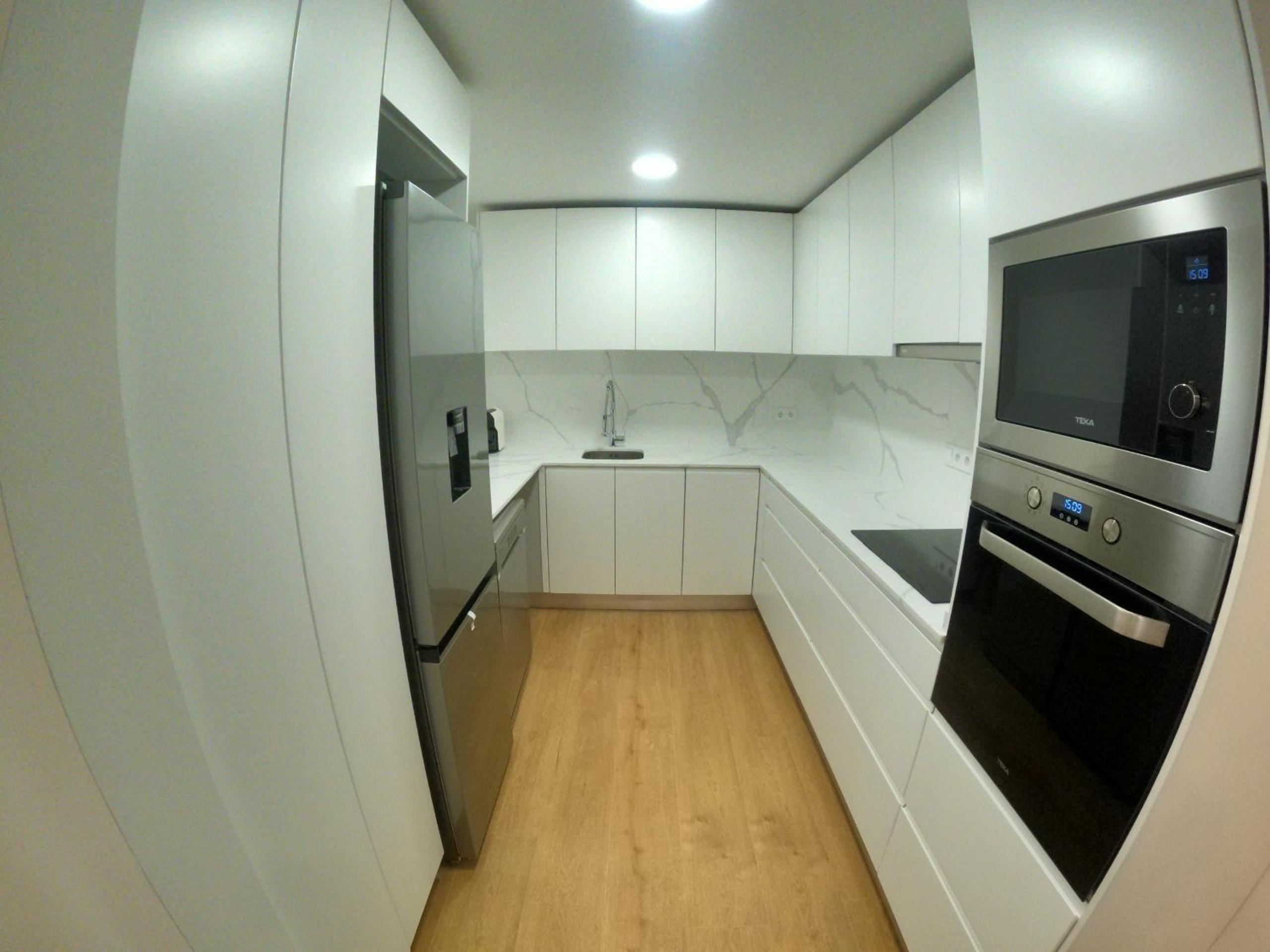 Lisbon, renovated T2 apartment near Rossio view 5
