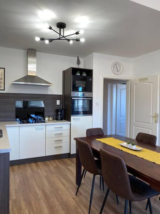 Hillside Apartman