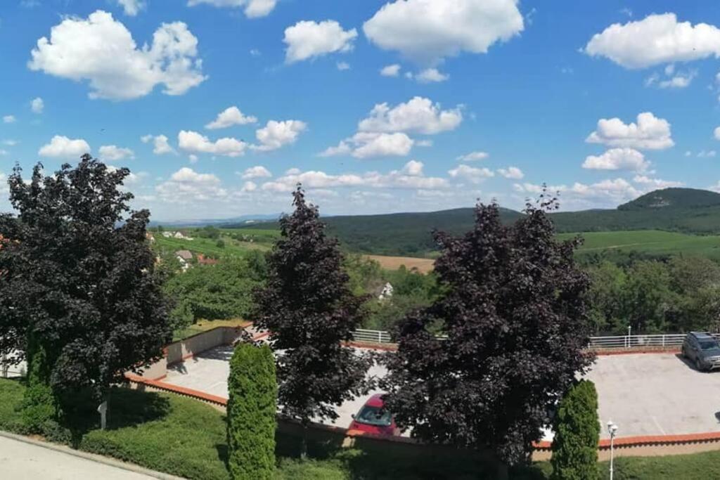 Hillside Apartman