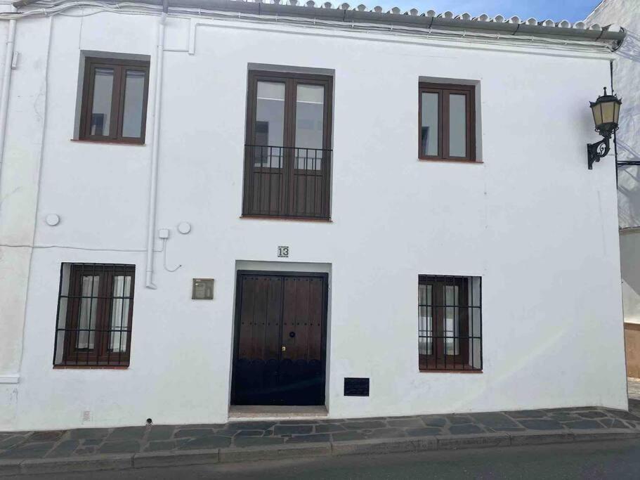 Casa Puerta de Almocábar