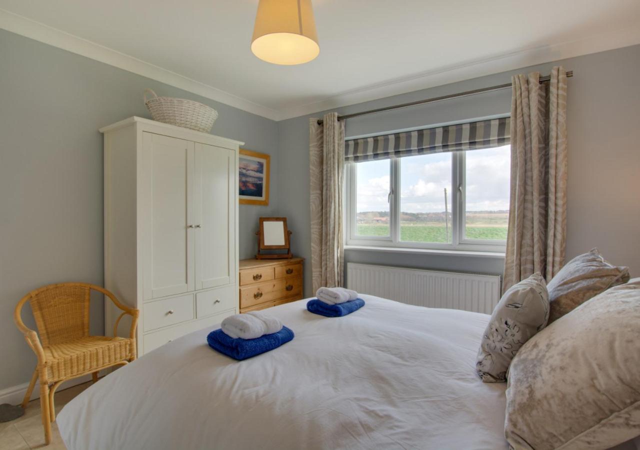 3 Bed in Heacham oc-2067 view 2