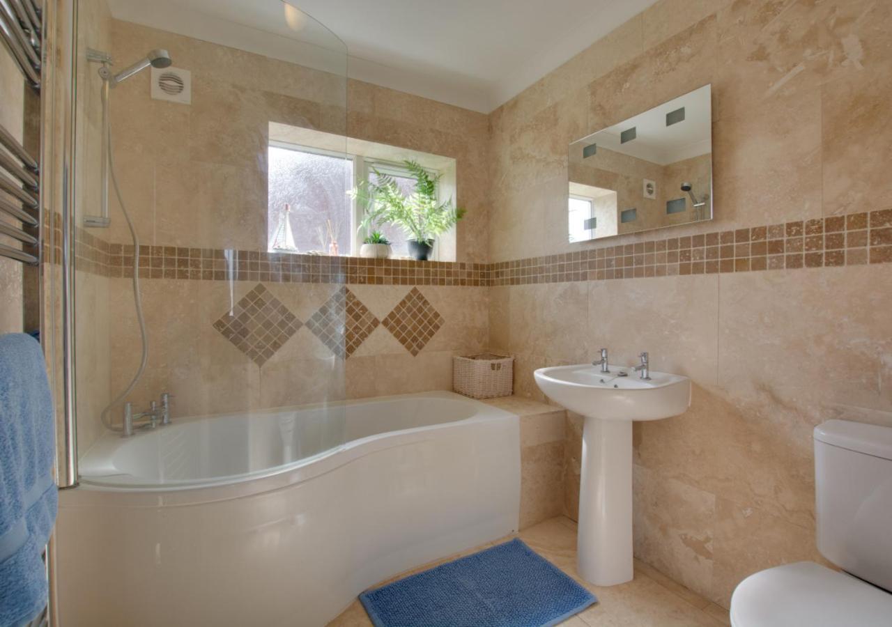 3 Bed in Heacham oc-2067 view 3