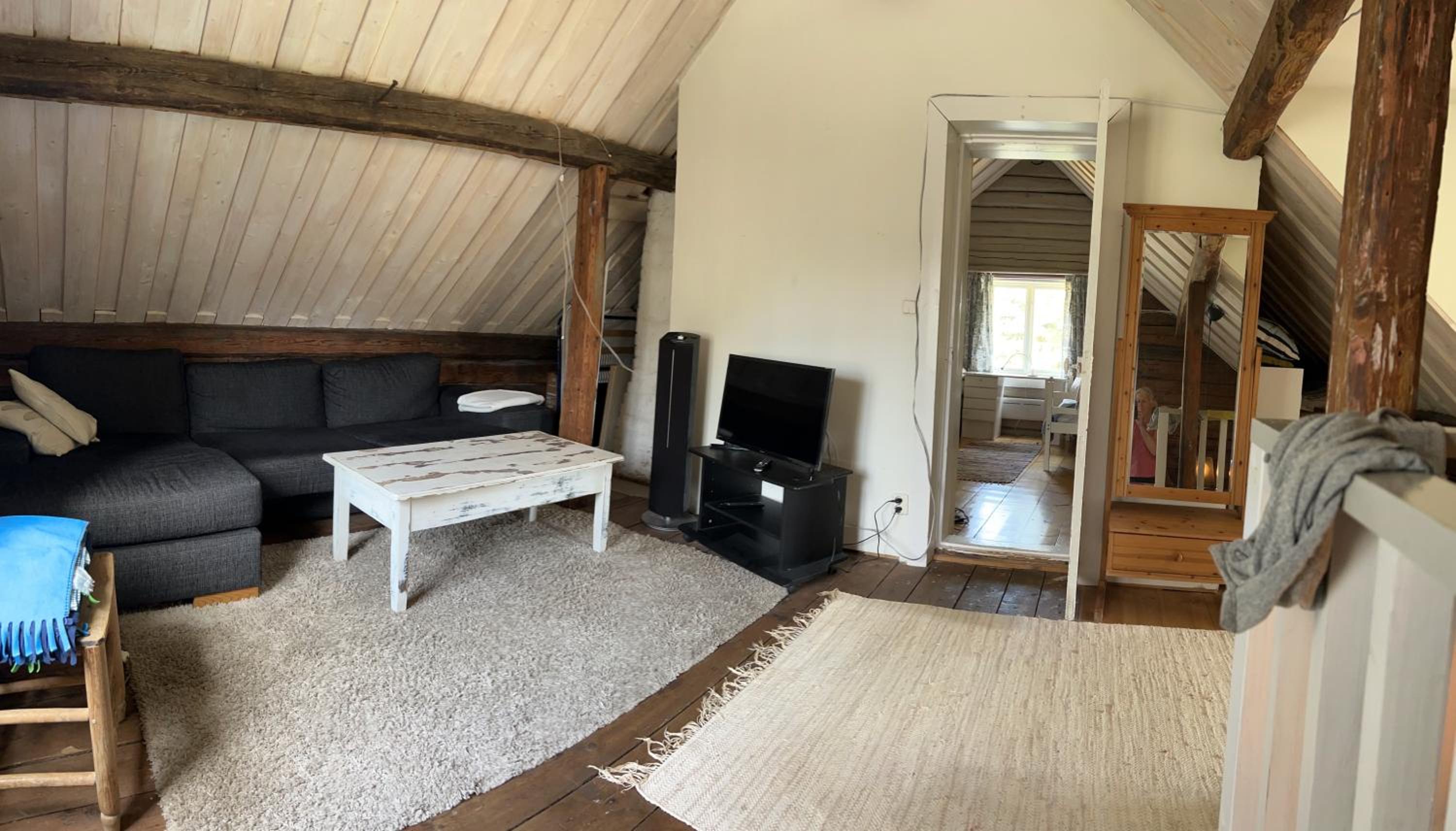 Photo 7