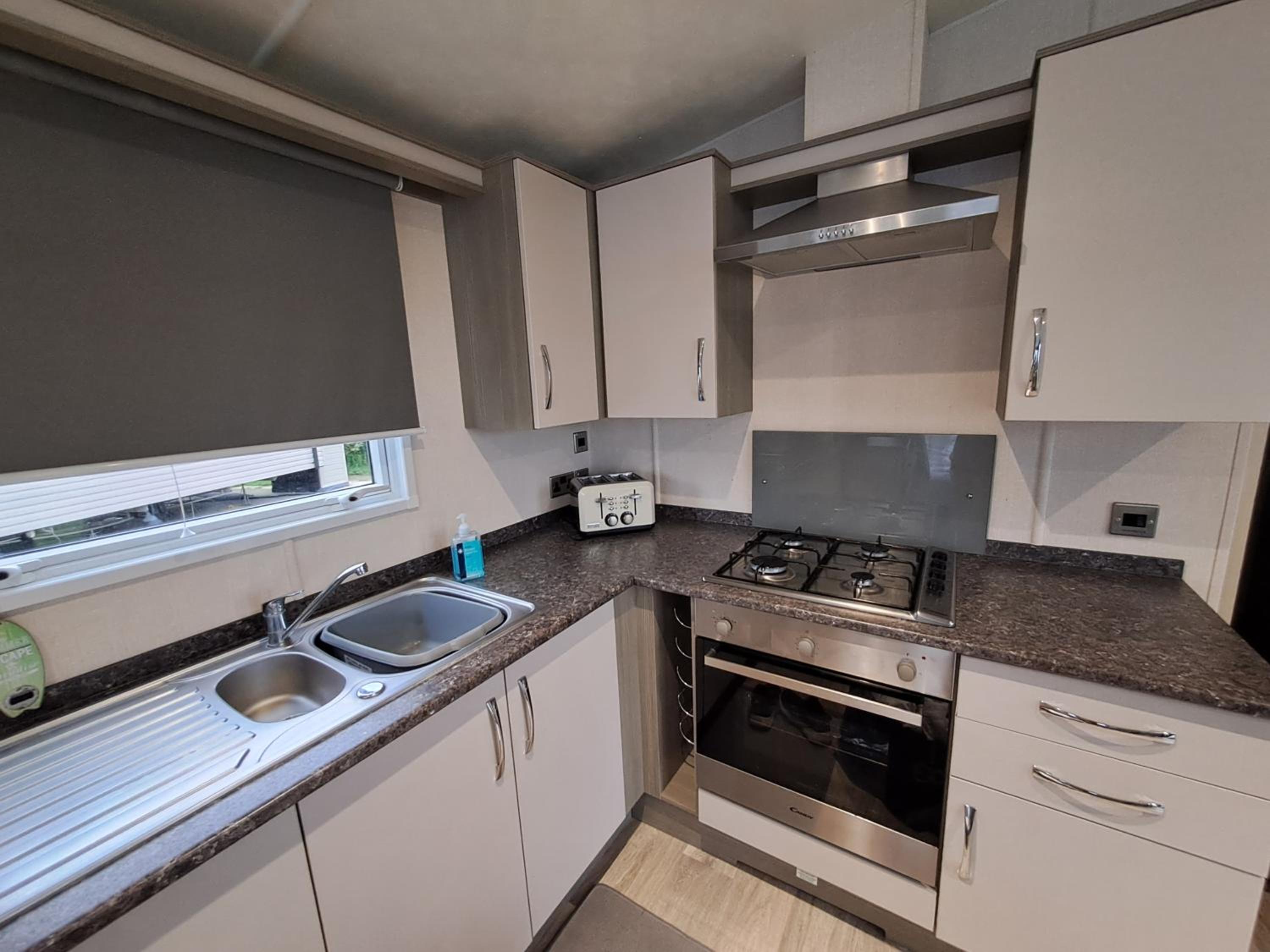 Withernsea luxury caravan hire