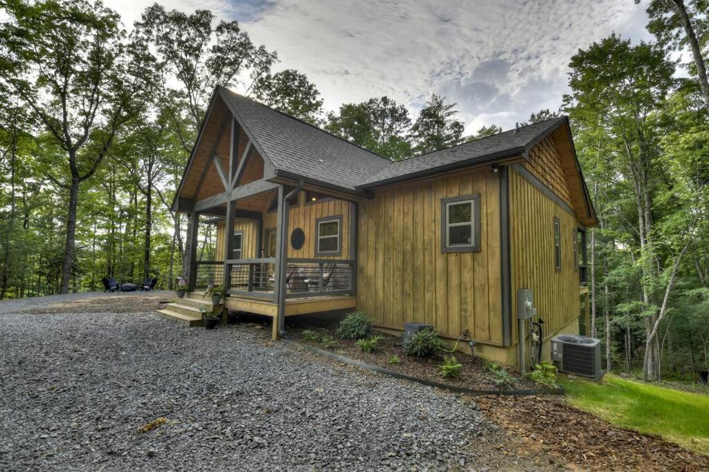 Wood Nest Retreat - Dog friendly in Blue Ridge GA view 5
