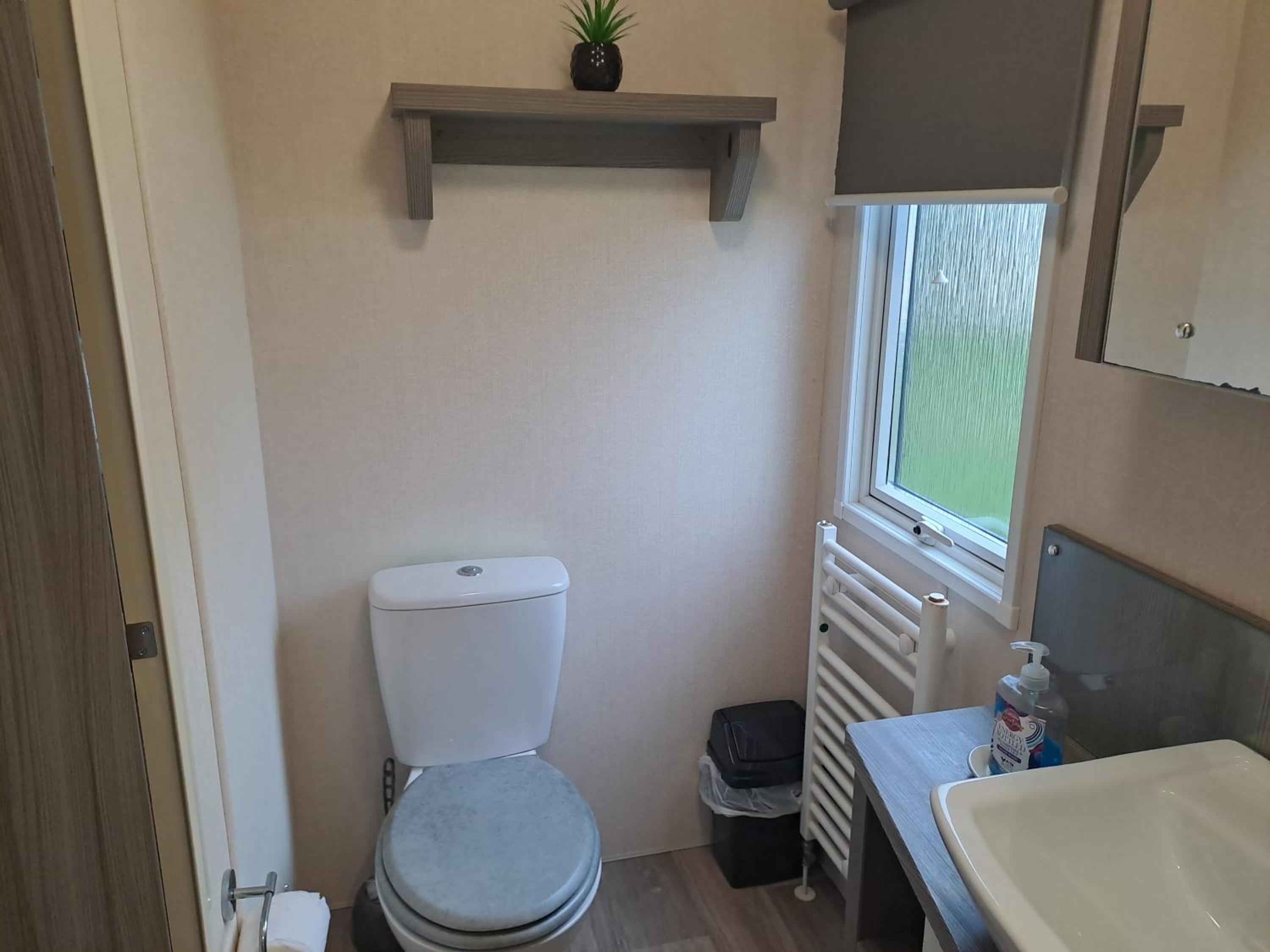 Withernsea luxury caravan hire