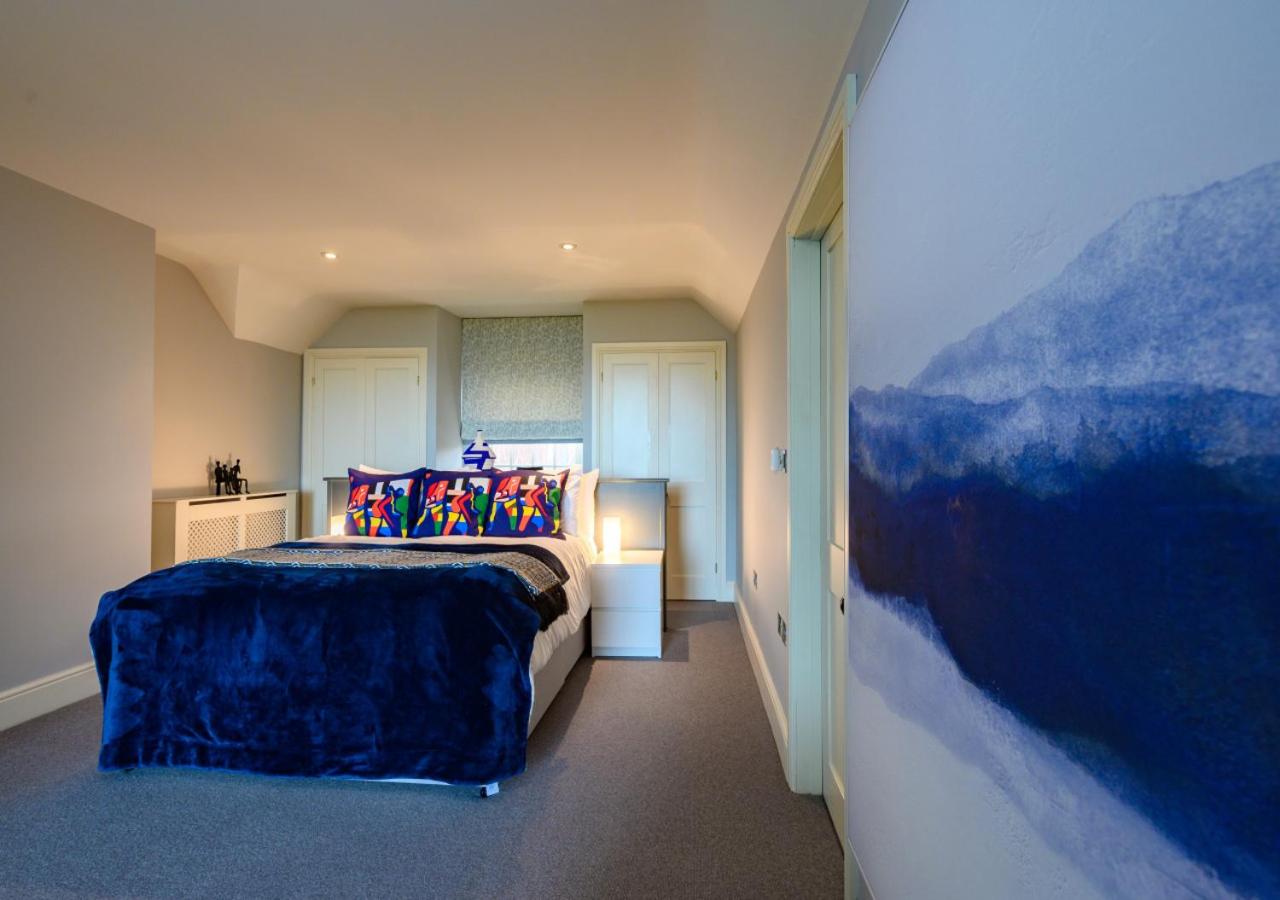4 Bed in Blakeney oc-2070