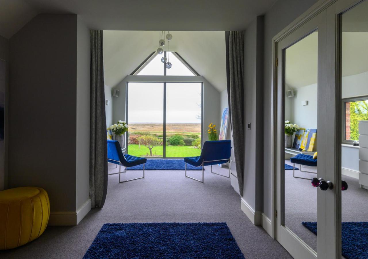 4 Bed in Blakeney oc-2070